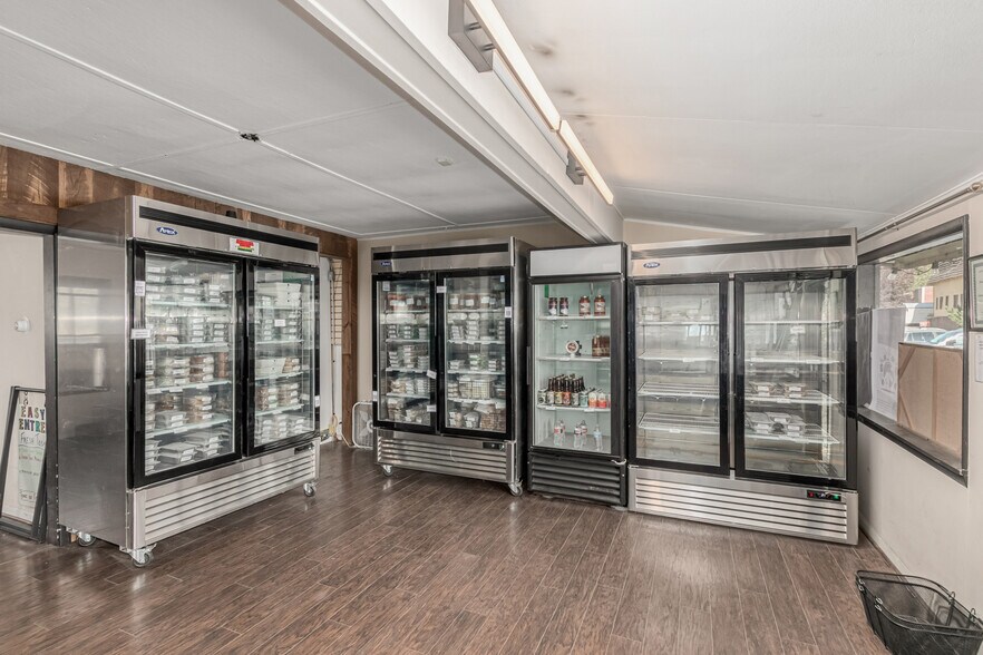 More Photos Of 27051 Barkley Rd, Conifer General Retail For Sale