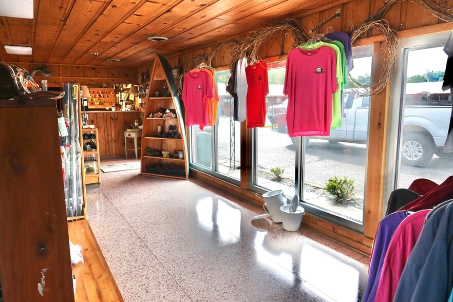 More Photos Of , Hornbeak Unknown For Sale