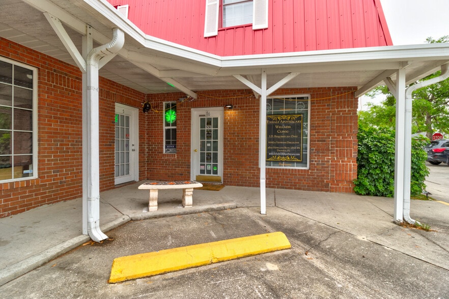 More Photos Of 2820 Howland Blvd, Deltona Storefront Retail Office For Sale