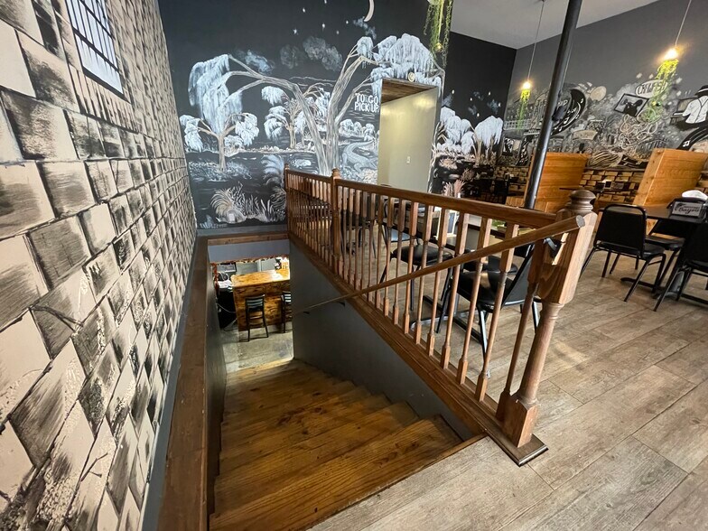 More Photos Of 160 W Broadway St, Sparta Restaurant For Sale