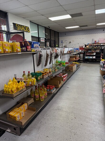 More Photos Of 1111-1151 Pacific Coast Hwy, Harbor City Unknown For Lease