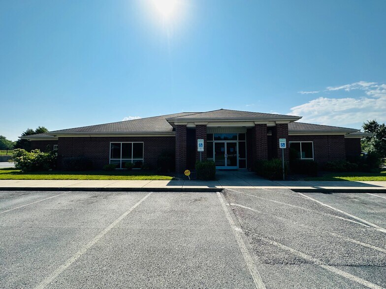 More Photos Of 112-114 Keeton Dr, Hopkinsville Medical For Lease