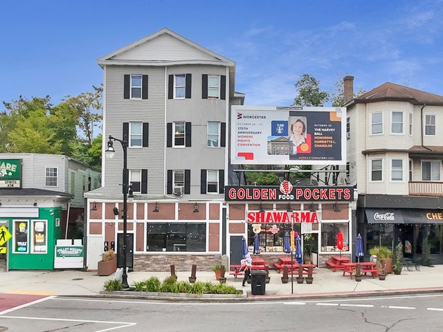 More Photos Of 9 Kelley Sq, Worcester Apartments For Sale