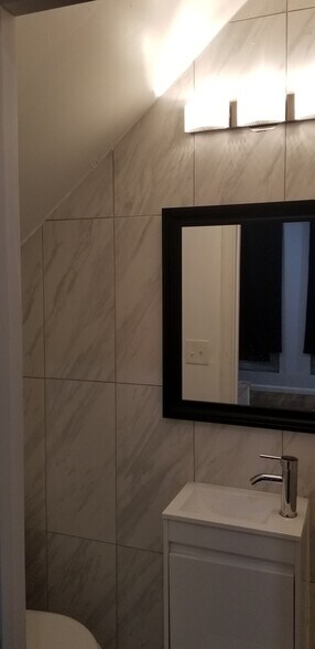 More Photos Of 2635 N Calvert St, Baltimore Apartments For Sale