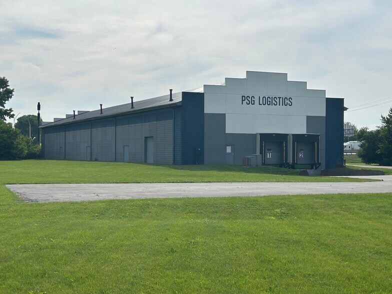 More Photos Of 302 Sam Ralston Rd, Lebanon Warehouse For Sale