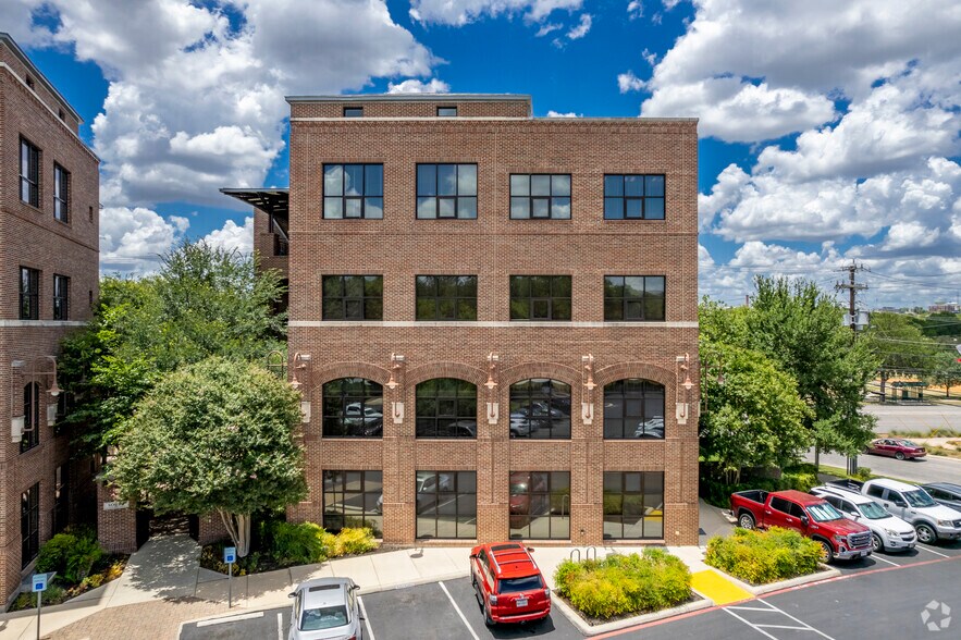 More Photos Of 2632 Broadway St, San Antonio Office Residential For Sale