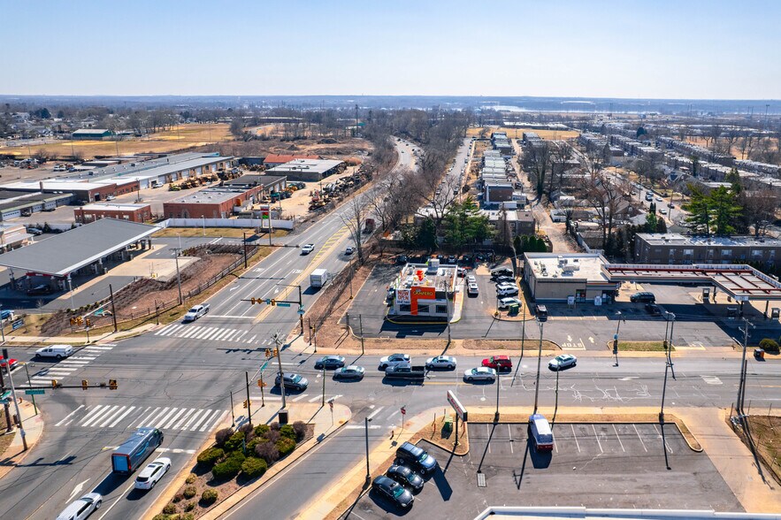More Photos Of 9025 Frankford Ave, Philadelphia Restaurant For Sale