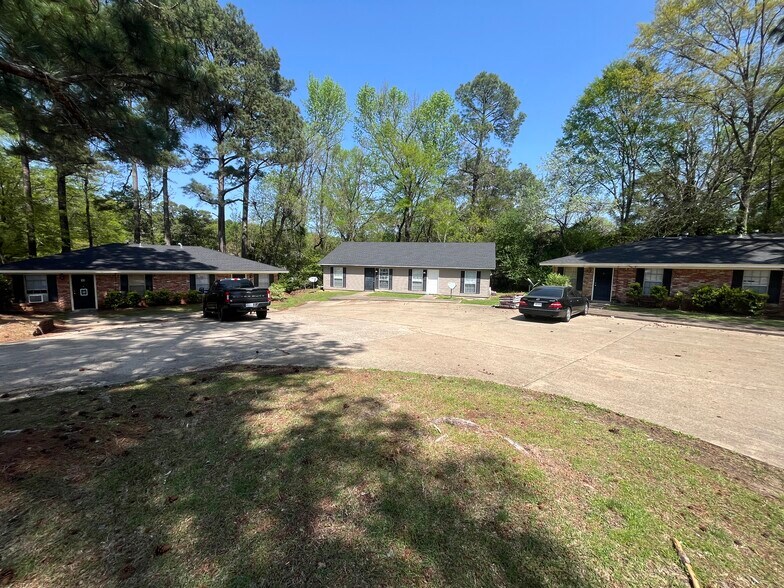 More Photos Of 620 N Farmerville St, Ruston Apartments For Sale