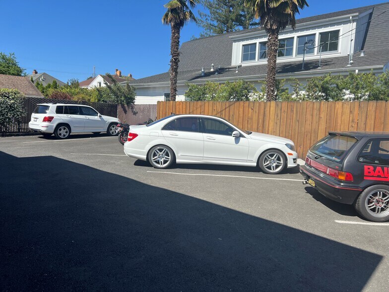 More Photos Of 753 Jefferson St, Napa Office For Sale