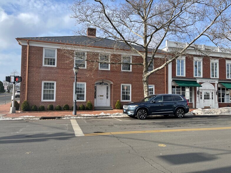 More Photos Of 25 South Ave, New Canaan Office Residential For Lease
