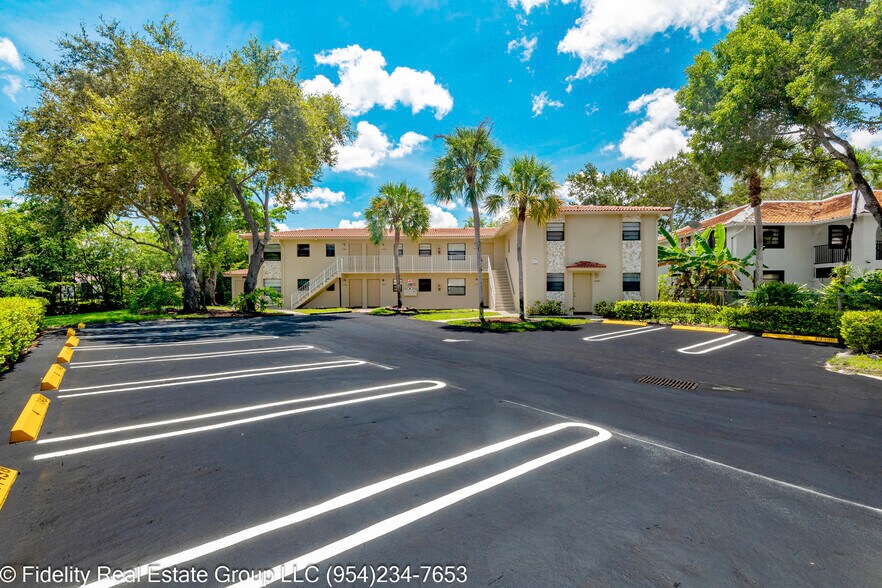 More Photos Of 11430-11442 NW 45th St, Coral Springs Apartments For Sale