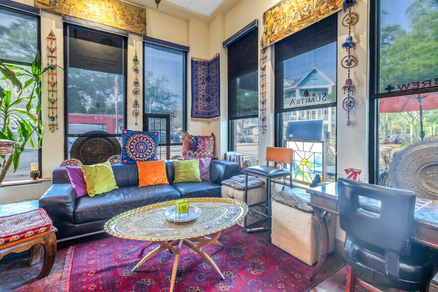 More Photos Of 2834 Beach Blvd, Gulfport Freestanding For Sale