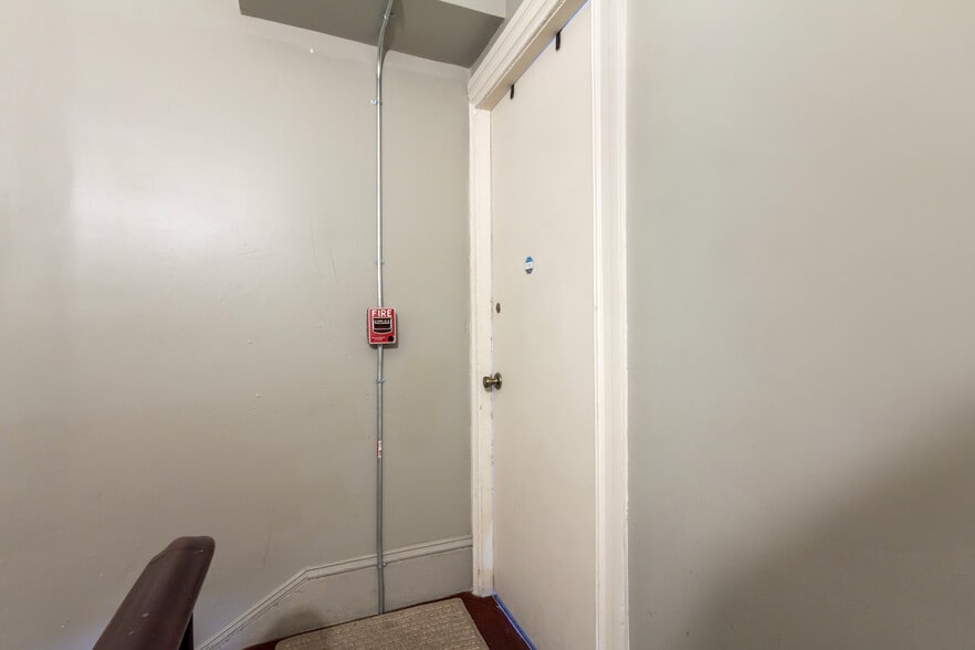 More Photos Of 176 Williams St, Providence Apartments For Sale