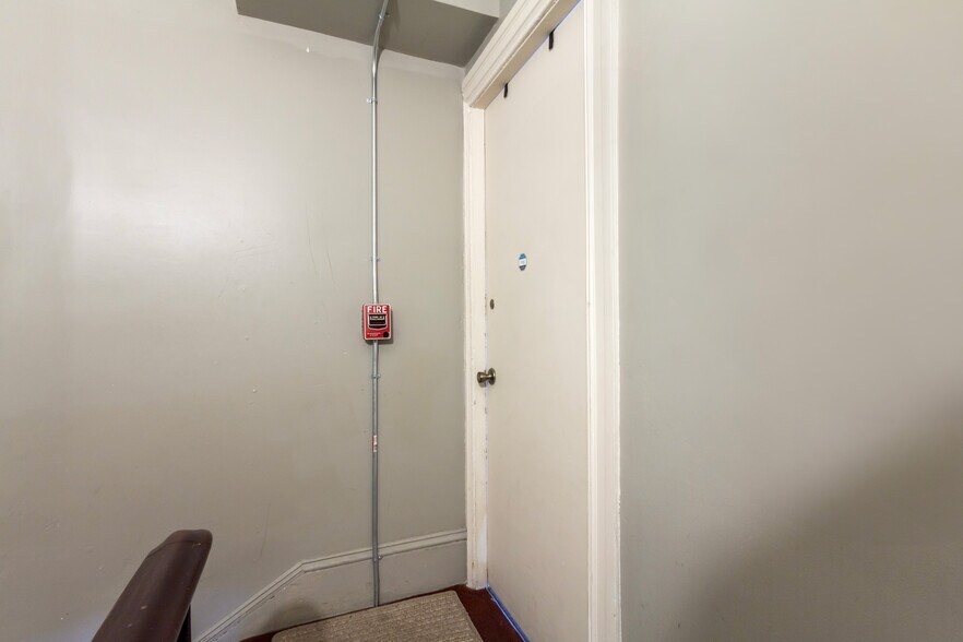 More Photos Of 176 Williams St, Providence Apartments For Sale