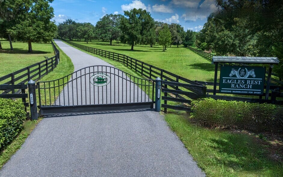 More Photos Of 7650 N Whippoorwill Ter, Hernando Horse Stables For Sale