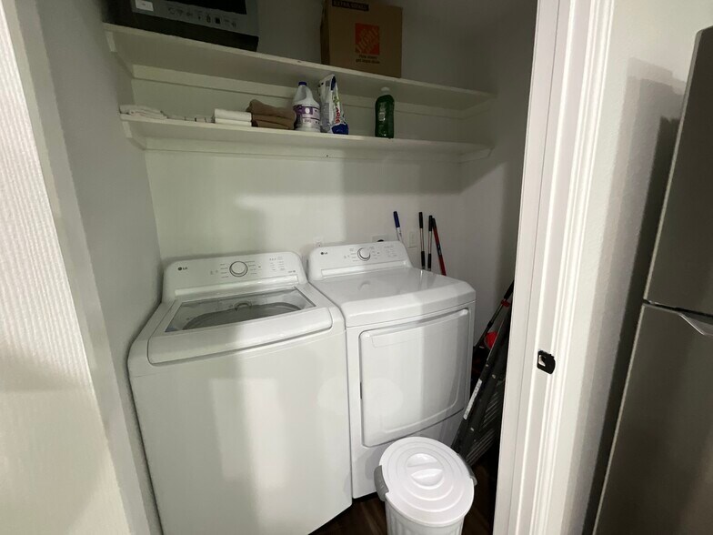 More Photos Of 21095 FM 362 Rd, Waller Flex For Sale