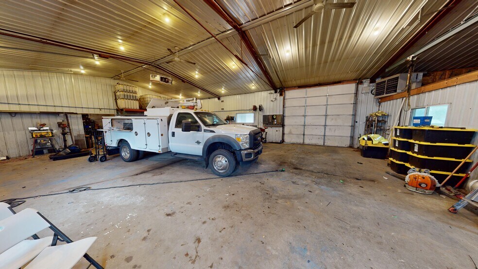 More Photos Of 1201-1203 6th St S, Hopkins Industrial For Sale