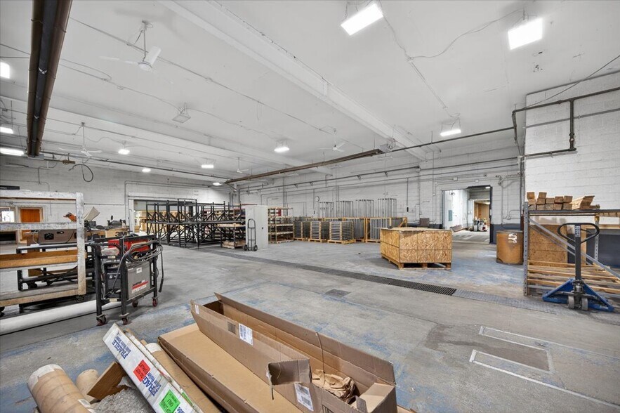 More Photos Of 1302 9th St, Wheatland Industrial For Sale