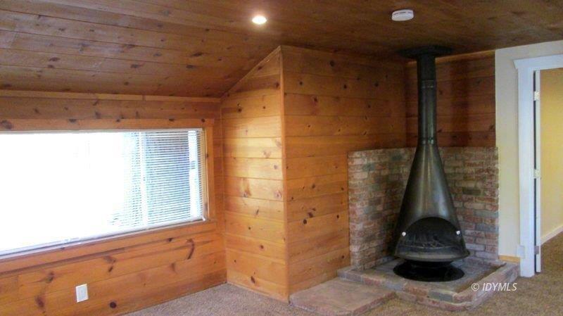 More Photos Of , Idyllwild-Pine Cove Multifamily For Sale