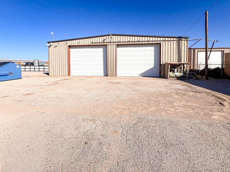 More Photos Of 6610 E Hwy 80 & 6618 E Hwy 80, Midland Industrial For Sale