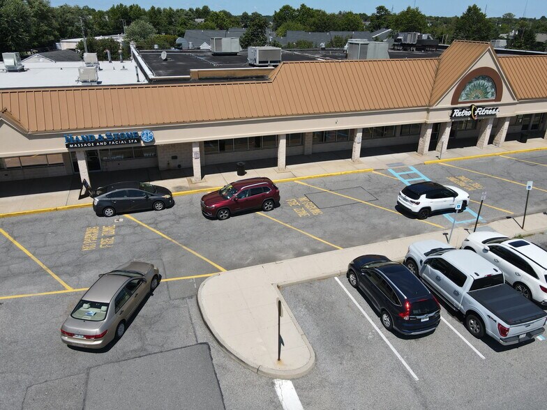 More Photos Of 533-605 Montauk Hwy, Bay Shore Unknown For Lease
