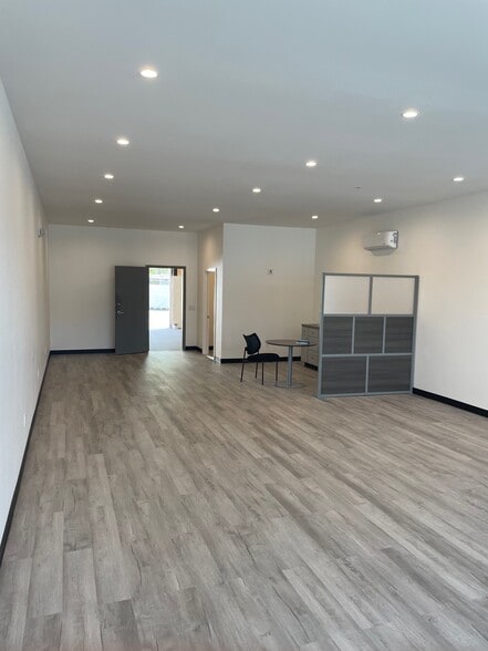 More Photos Of 759-761 E Vista Way, Vista Freestanding For Sale