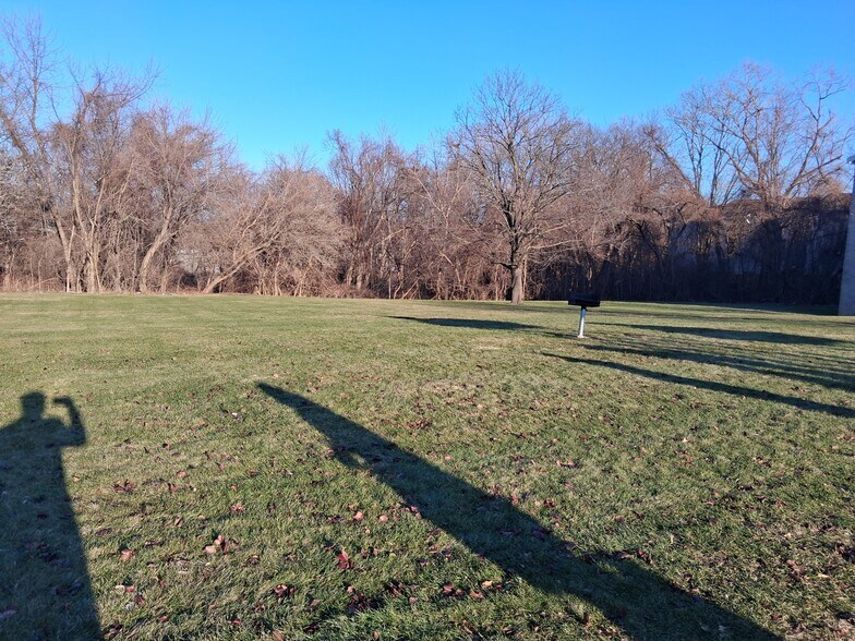 More Photos Of Capital Woods, Albany Apartments For Sale