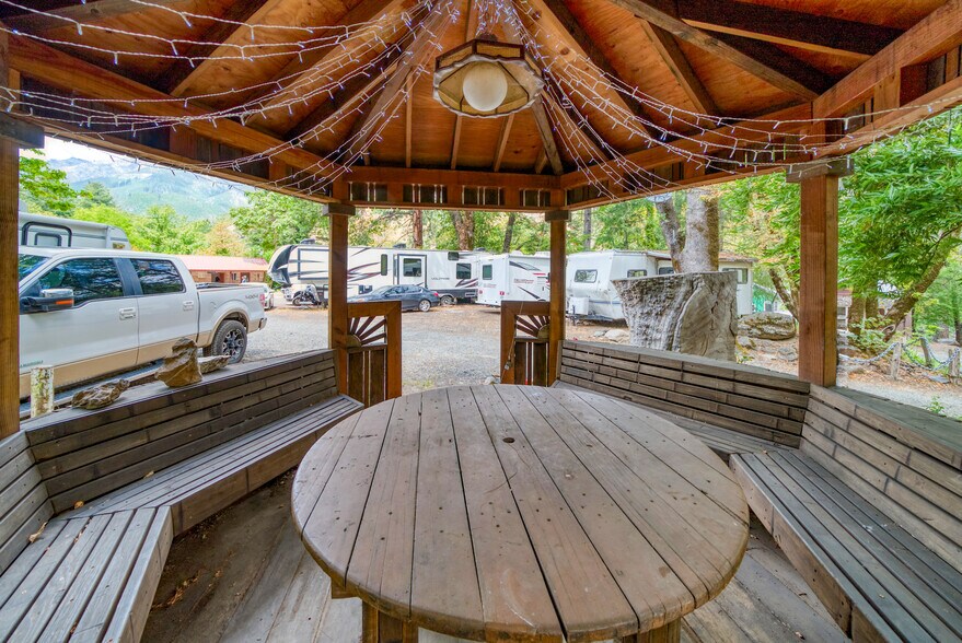More Photos Of 14785 Belden Town rd, Belden Hotel For Sale
