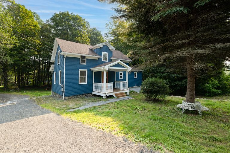 Primary Photo Of 217 Main St S, Bethlehem General Retail For Sale