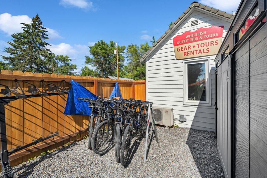 More Photos Of 541 Spokane Ave, Whitefish Office For Sale