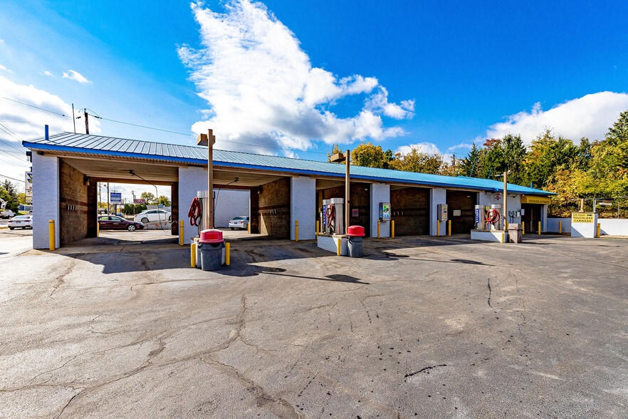 More Photos Of 8037 Hamilton Ave, Cincinnati Carwash For Lease