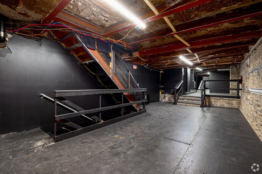 More Photos Of 54 Crosby St, New York Storefront For Lease