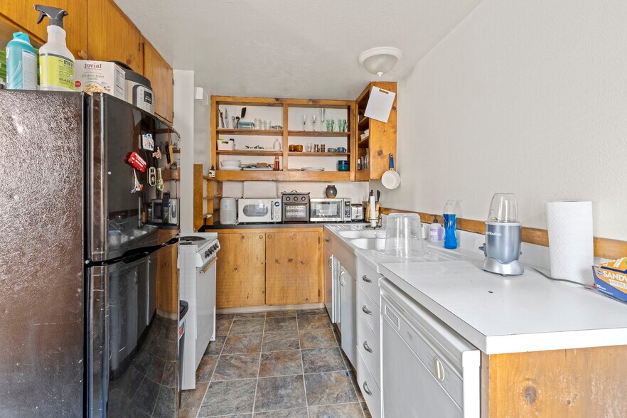 More Photos Of 735 17th St, Boulder Apartments For Sale