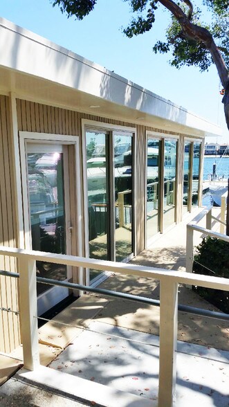 More Photos Of 2077 W Coast Hwy, Newport Beach Office For Lease