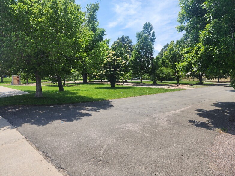 Primary Photo Of 151 Potomac St, Aurora Specialty For Sale