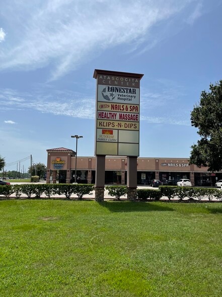 More Photos Of 6725 Atascocita Rd, Humble Unknown For Lease