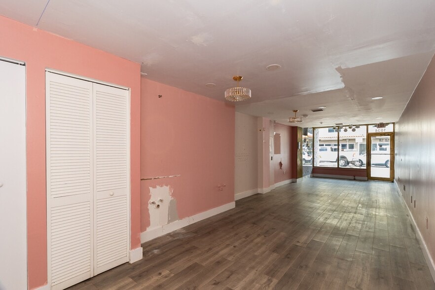 More Photos Of 1034-1040 NW 3 Ave, Miami Storefront Retail Residential For Lease