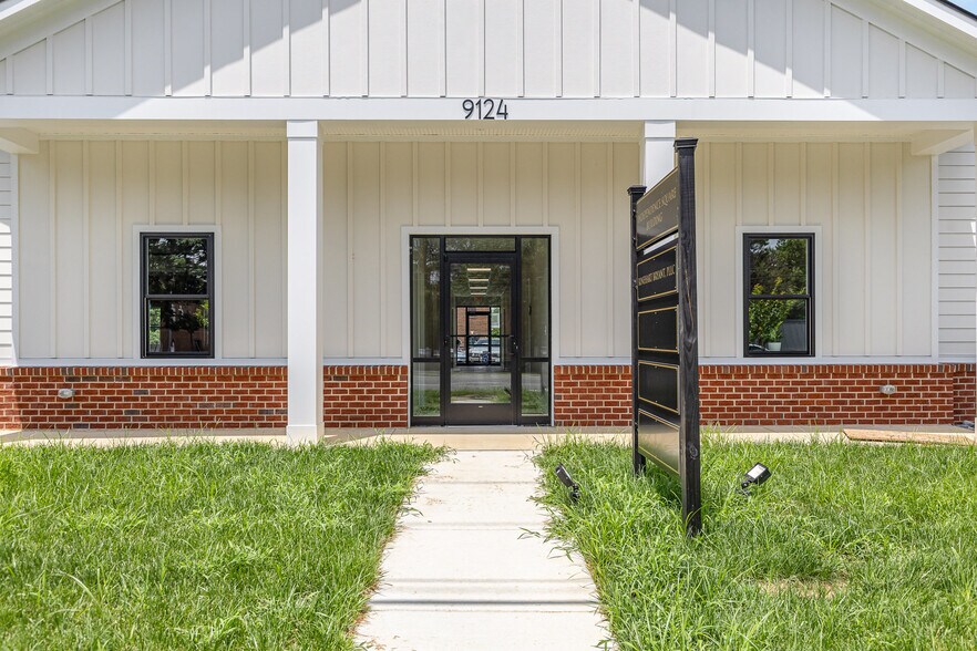 More Photos Of 9124 Courthouse Rd, Spotsylvania Office For Lease
