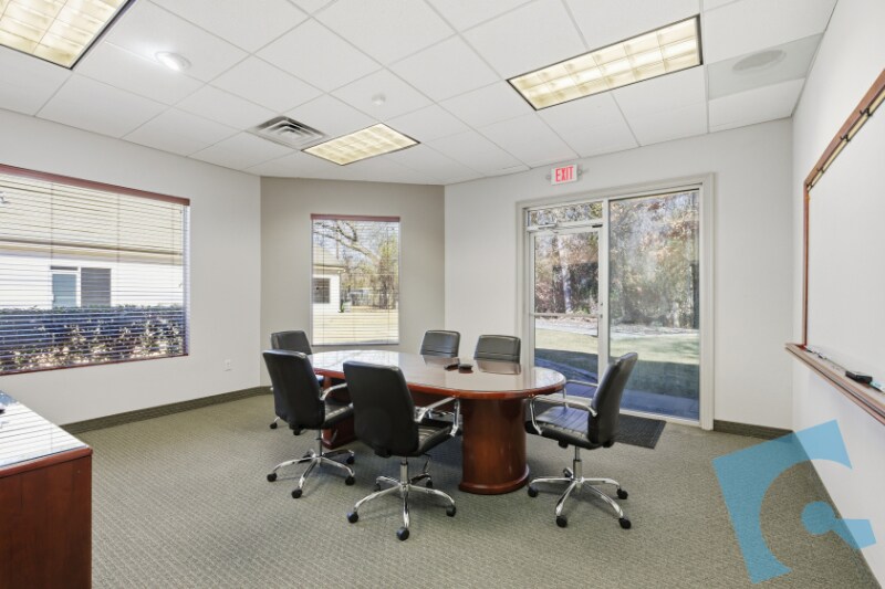 More Photos Of 2301 Ira E Woods Ave, Grapevine Office For Sale