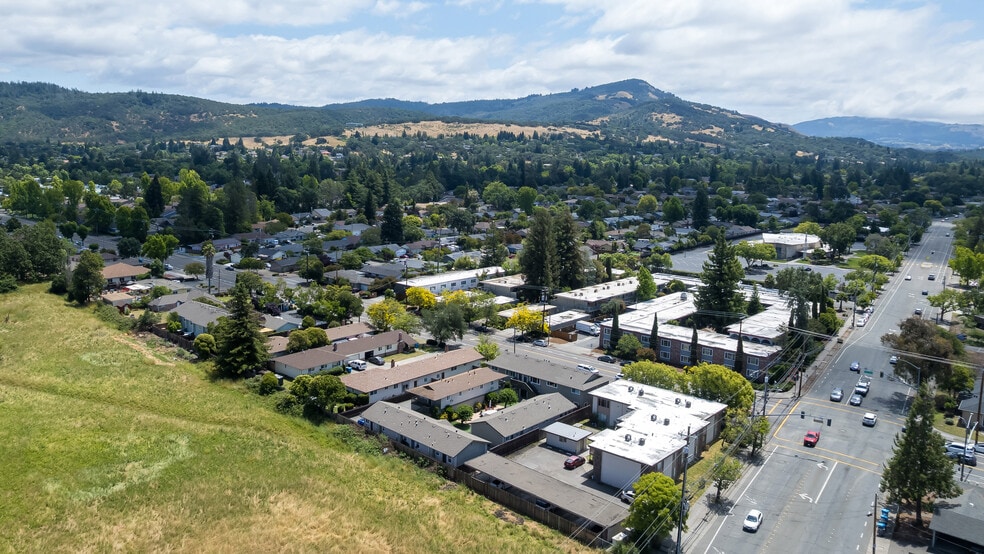 More Photos Of 4015 Hoen Ave, Santa Rosa Apartments For Sale
