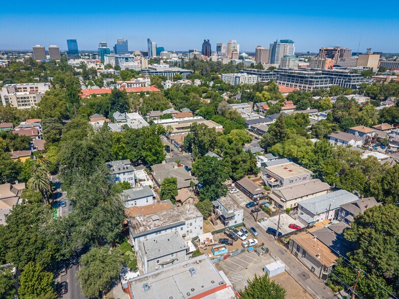 More Photos Of 1823 P St, Sacramento Apartments For Sale