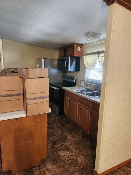 More Photos Of 23927 Alanwood Dr, San Antonio Manufactured Housing Mobile Home Park For Sale