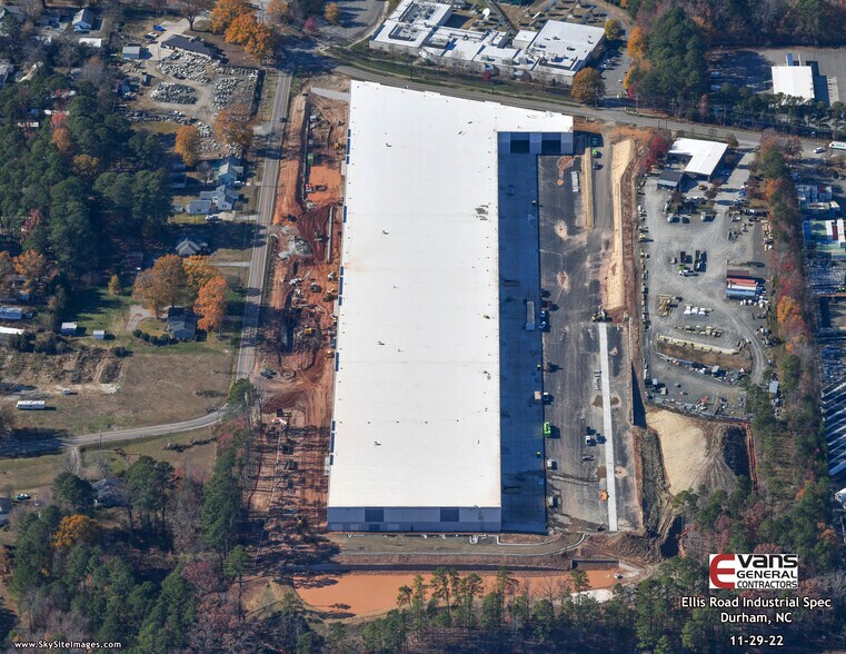 More Photos Of 933 Ellis Rd, Durham Distribution For Lease