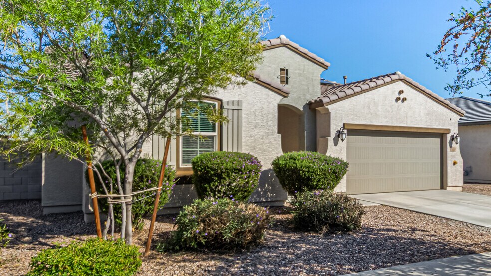 More Photos Of 10838 W San Juan Ave, Phoenix Healthcare For Sale