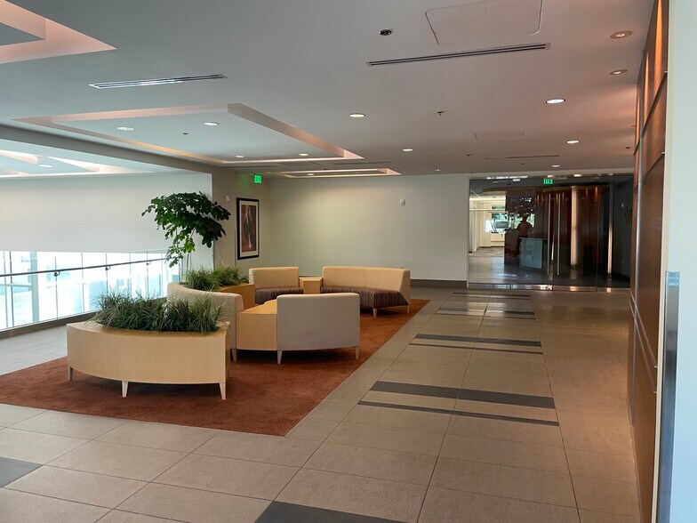 More Photos Of 2890 E Cottonwood Pky, Salt Lake City Office For Lease