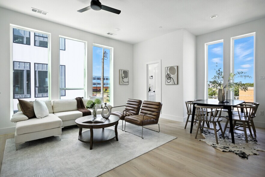 More Photos Of 312 N Lancaster Ave, Dallas Apartments For Sale