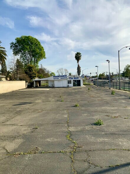 More Photos Of 721 N Santa Fe Ave, Vista Auto Dealership For Sale