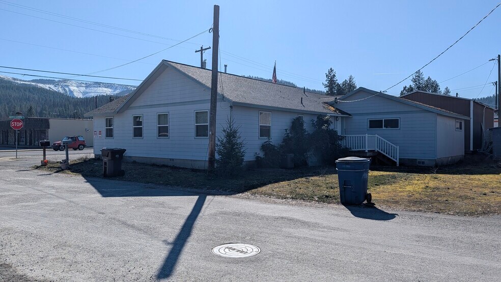 More Photos Of 108 N Division St, Pinehurst Medical For Sale