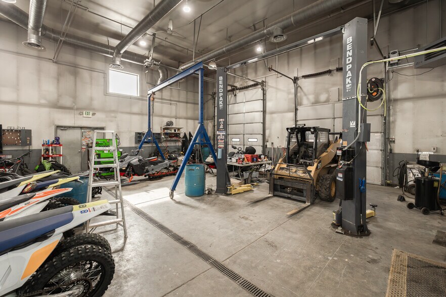 More Photos Of 61000 Us Highway 40, Granby Freestanding For Sale