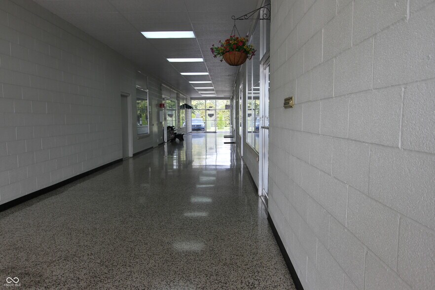 More Photos Of 1244 W Main St, Greenfield General Retail For Sale